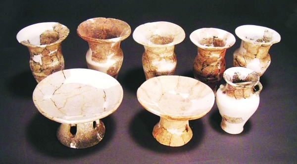 贵州出土的陶器基本组合（罐、瓶、豆）.jpg